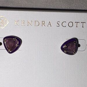💜 Kendra Scott Purple Triangle Enamel Stud Earrings